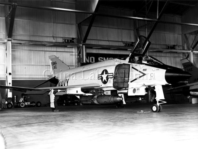 YF4H-1 Phantom II 143389