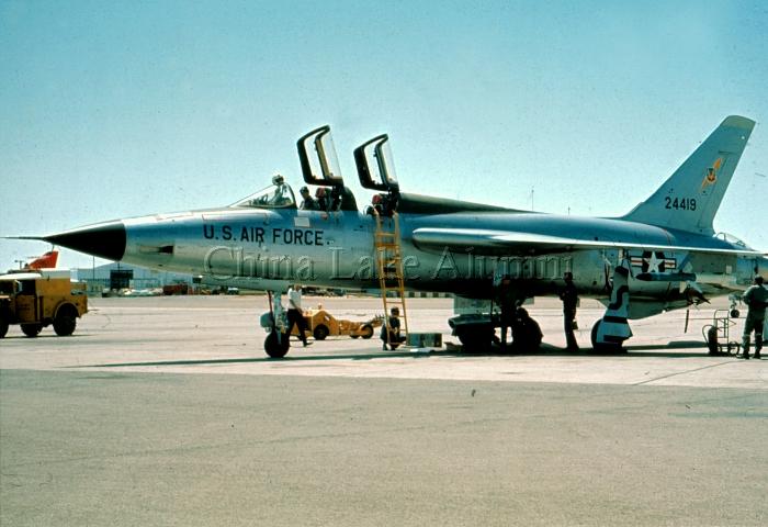 USAF F-105F Thunderchief s/n 62-4419