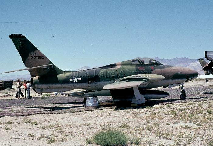 RF-84F Thunderflash s/n 53-7552