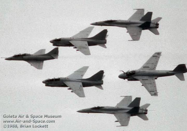 VX-5 Vampires formation